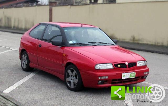 Imagen 1/26 de Lancia DELTA HPE 2.0 16V TURBO 3 (1996)