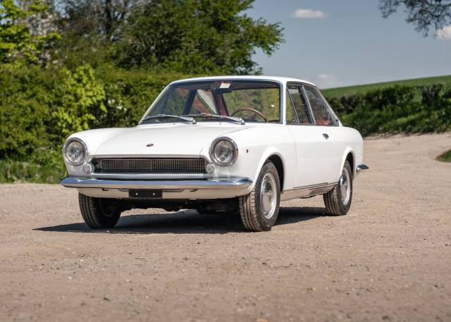 Immagine 1/10 di FIAT 124 Sport Coupe (1968)