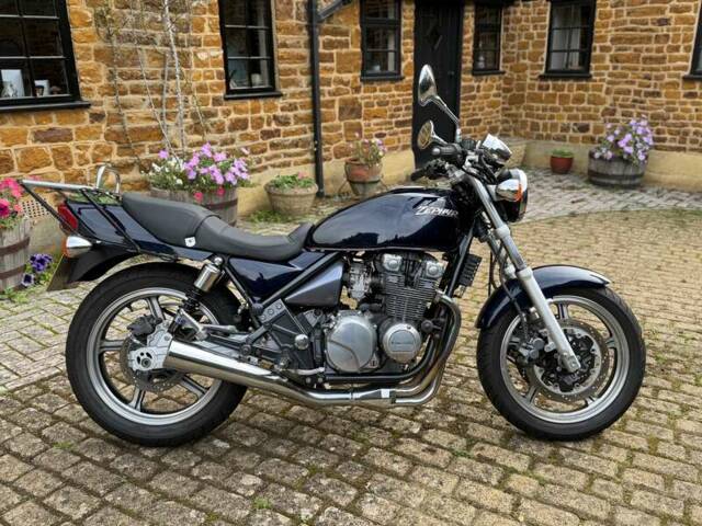 Image 1/39 of Kawasaki ZR 550 Zephyr (1991)