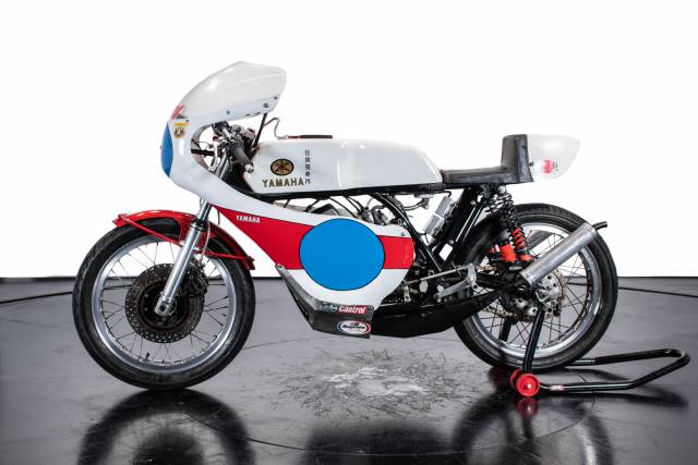 Image 1/23 of Yamaha DUMMY (1971)