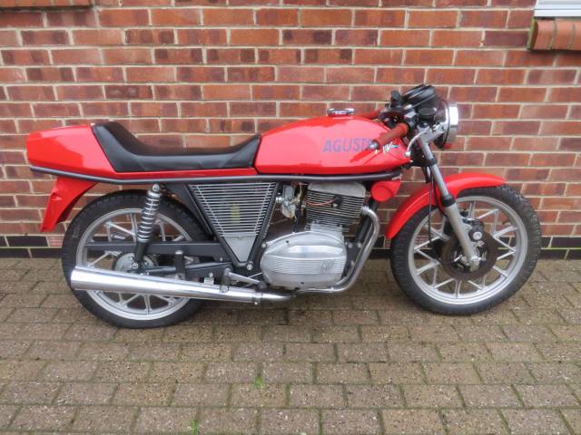 Image 1/28 of MV Agusta DUMMY (1975)