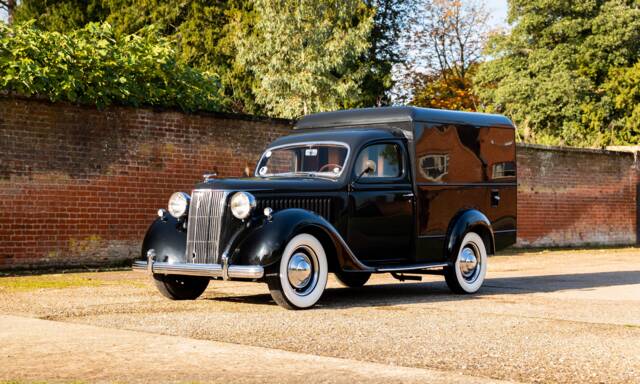 Image 1/26 of Ford Pilot V8 (1954)