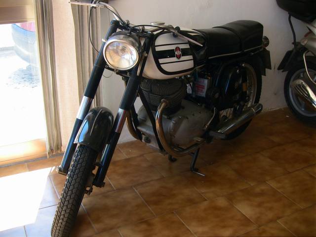 Image 1/4 of Gilera DUMMY (1958)