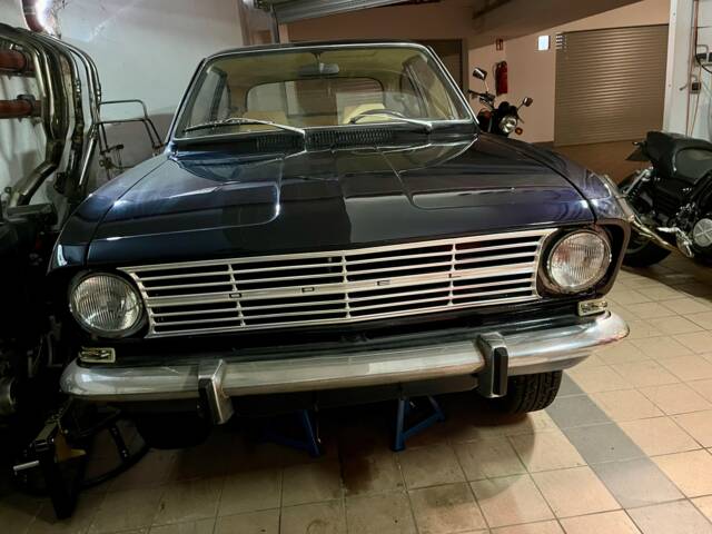 Imagen 1/12 de Opel Kadett 1,1 (1969)