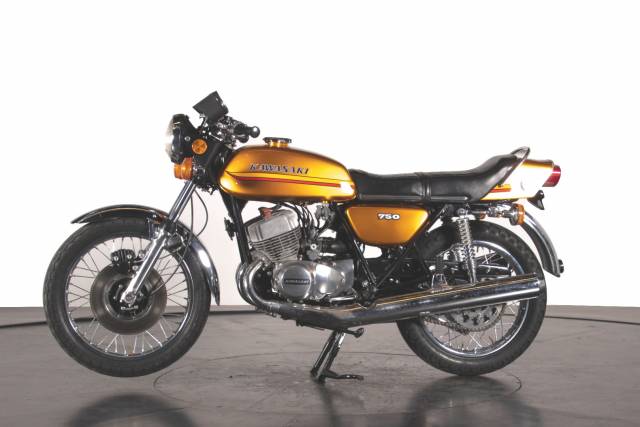 Imagen 1/19 de Kawasaki DUMMY (1972)