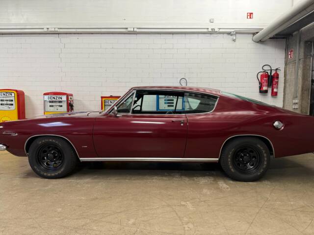 Image 1/18 of Plymouth Barracuda Fastback (1967)