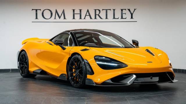 Image 1/26 of McLaren 765LT (2021)