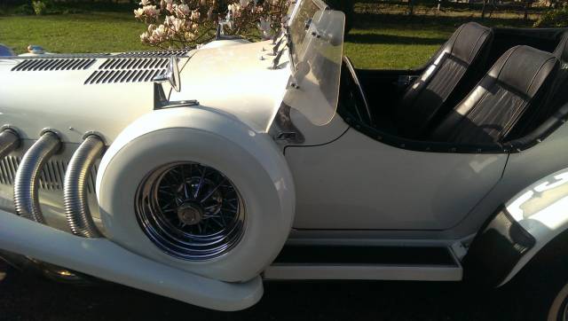Image 1/14 of Excalibur SS Phaeton (1973)
