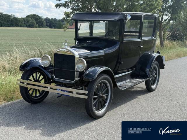 Image 1/15 of Ford Model T (1926)