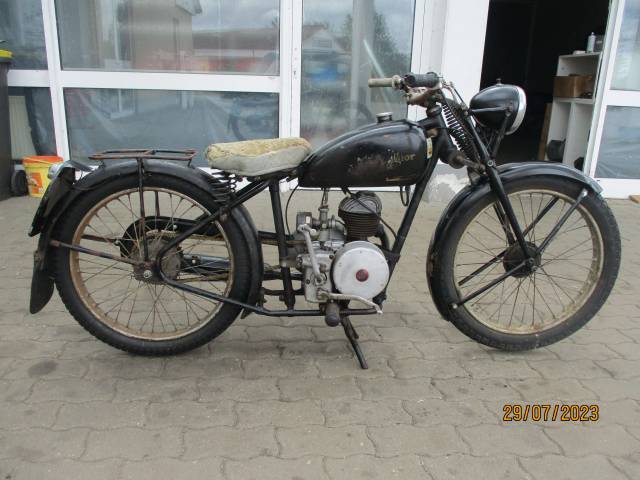 Bild 1/16 von Villiers DUMMY (1955)