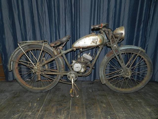 Afbeelding 1/7 van Adler DUMMY (1935)
