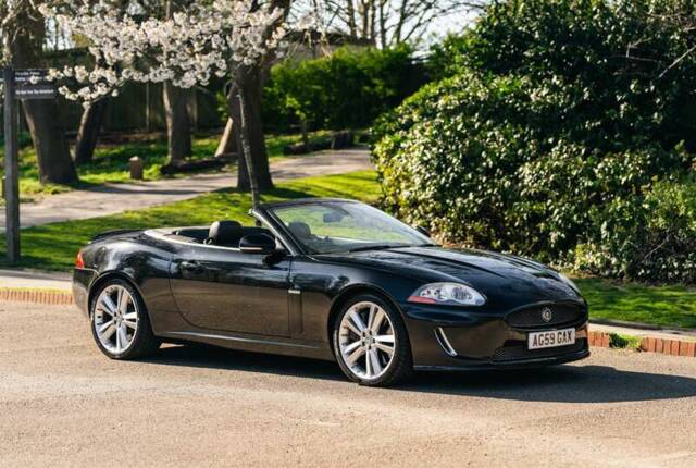 Image 1/50 of Jaguar XKR (2010)
