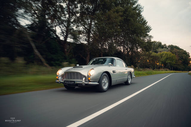 Image 1/22 of Aston Martin DB 5 (1964)