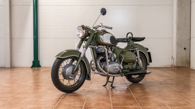 Image 1/11 de Puch 250 SG (1955)