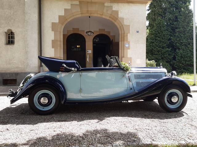 Mercedes-Benz 230 Cabriolet A
