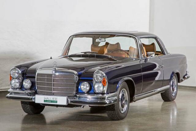 Immagine 1/34 di Mercedes-Benz 280 SE 3,5 (1969)