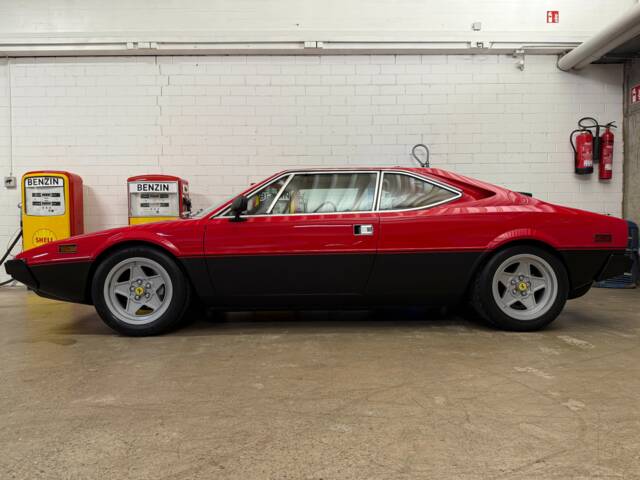 Image 1/19 of Ferrari Dino 308 GT4 (1979)
