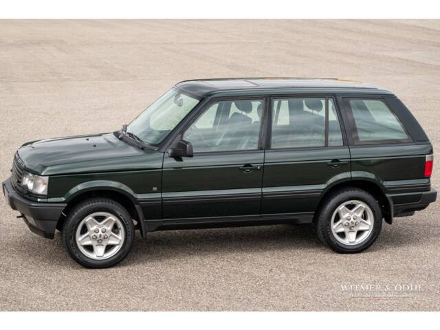 Image 1/26 of Land Rover Range Rover 4.6 HSE (2000)