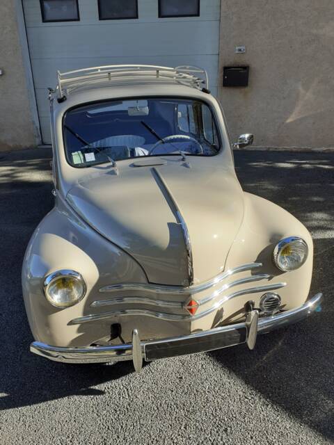Image 1/8 of Renault 4 CV (1957)