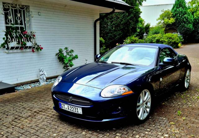 Image 1/10 of Jaguar XK 4.2 (2007)