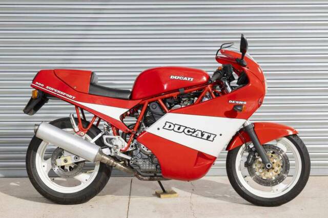 Afbeelding 1/39 van Ducati 900 Supersport (1989)