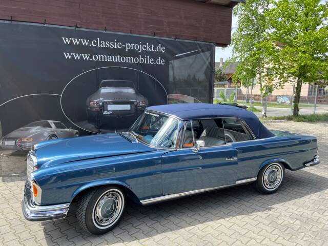 Image 1/29 de Mercedes-Benz 280 SE 3,5 (1970)