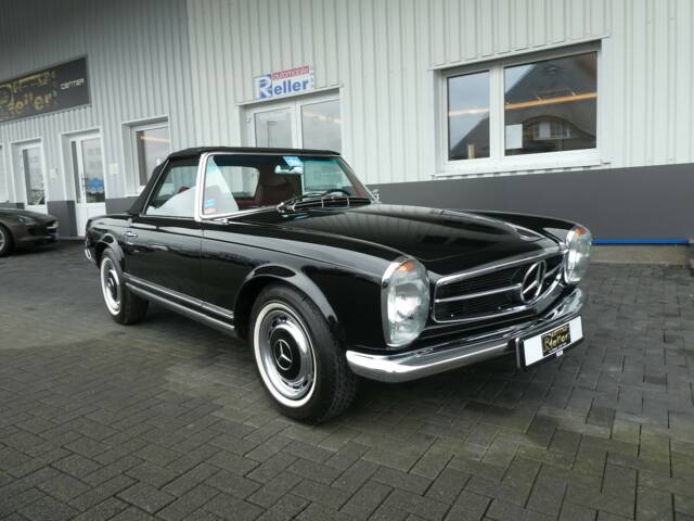 Immagine 1/26 di Mercedes-Benz 230 SL (1967)
