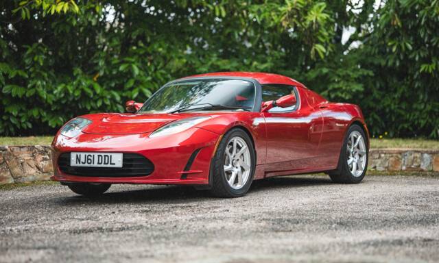Image 1/50 of Tesla Roadster (2011)