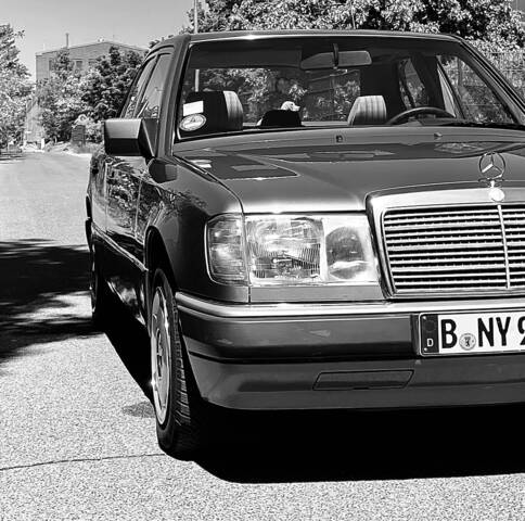 Image 1/5 of Mercedes-Benz 230 E (1991)