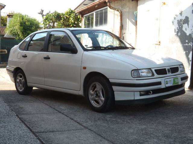 Afbeelding 1/50 van SEAT Cordoba 1.6i (1994)