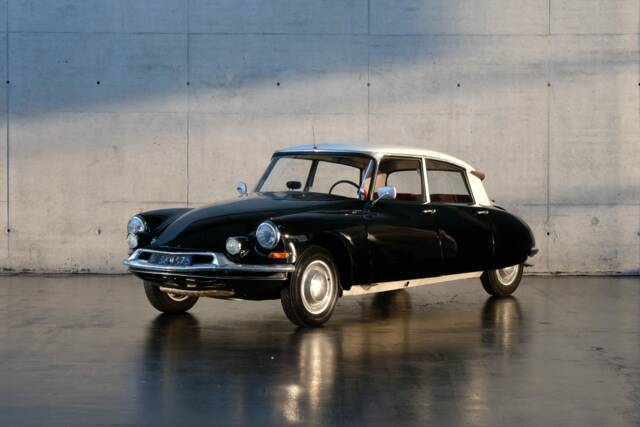 Immagine 1/46 di Citroën ID 19 (1962)