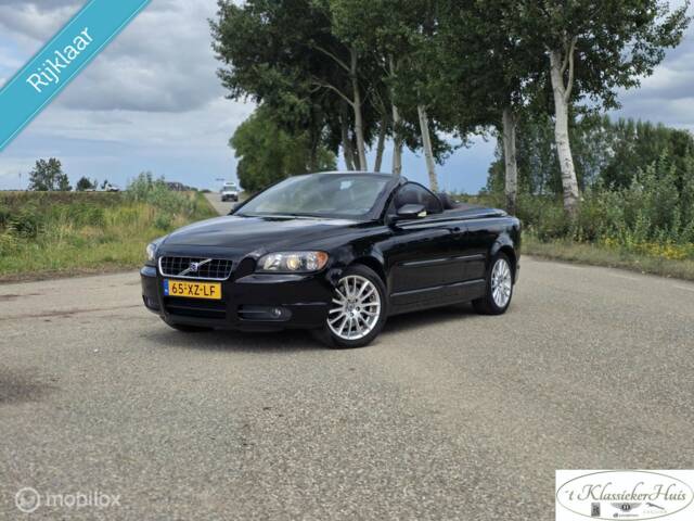 Bild 1/38 von Volvo C70 2.4 (2006)