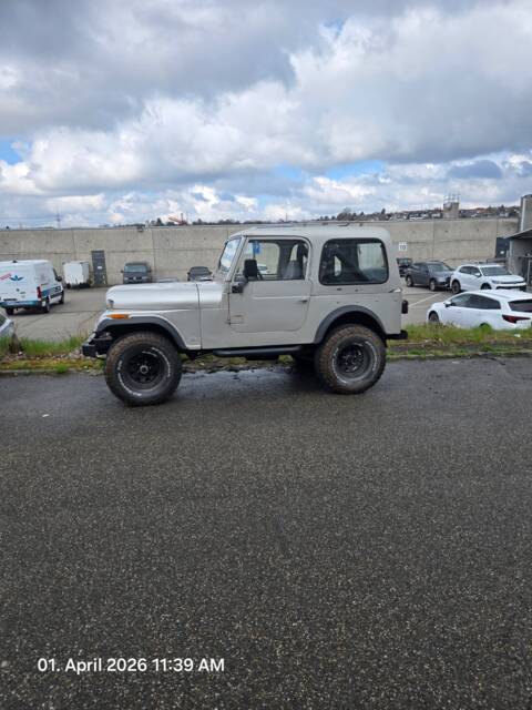 Image 1/5 de Jeep CJ-7 Quadra Trac (1977)