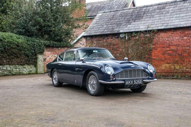 Imagen 1/46 de Aston Martin DB 6 (1967)