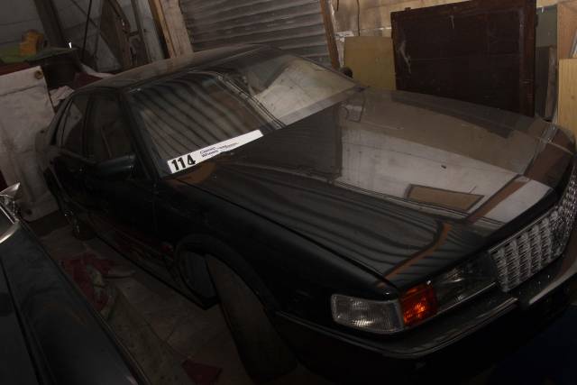 Image 1/4 of Cadillac Seville STS (1994)