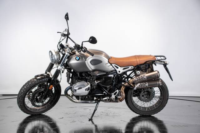 Imagen 1/39 de BMW DUMMY (2016)