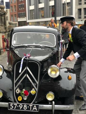 Bild 1/12 von Citroën Traction Avant 11 BL (1952)