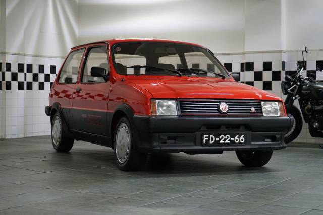 Image 1/20 de MG Metro Turbo (1983)