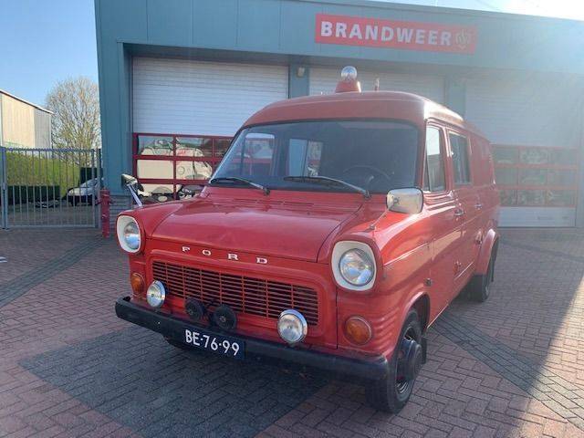 Image 1/9 of Ford Transit (1971)