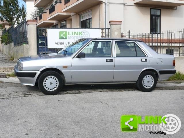 Image 1/20 de Lancia Prisma 1500 (1986)