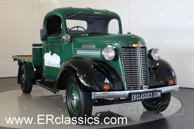 Image 1/50 of Oldsmobile Special Pickup (1938)