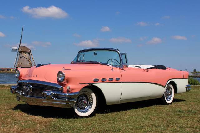 Image 1/28 of Buick Roadmaster (1956)