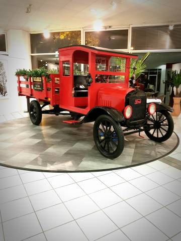 Image 1/12 of Ford Modell TT (1921)