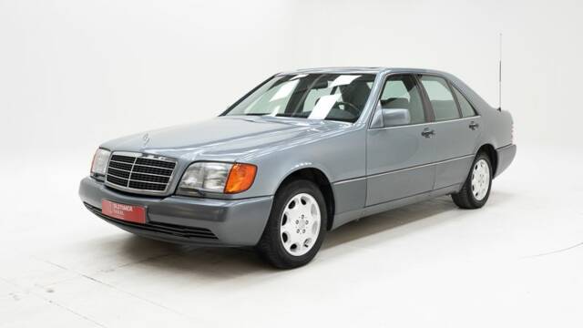 Bild 1/15 von Mercedes-Benz 300 SE (1992)