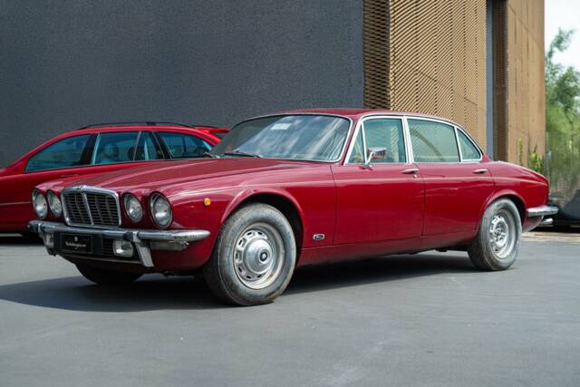 Imagen 1/37 de Jaguar XJ 6 3.4 (1976)
