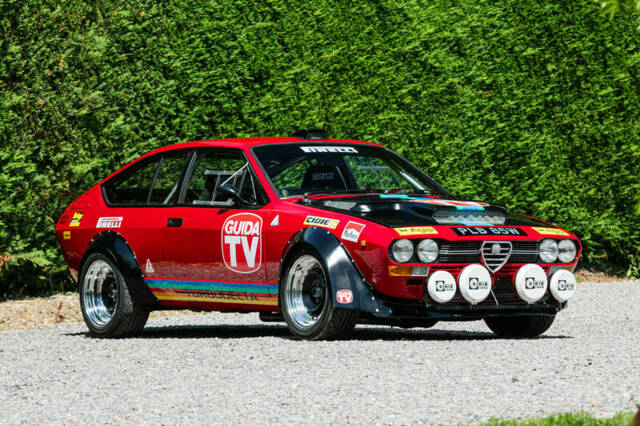Imagen 1/50 de Alfa Romeo Alfetta GTV 2.0 Turbodelta (1980)