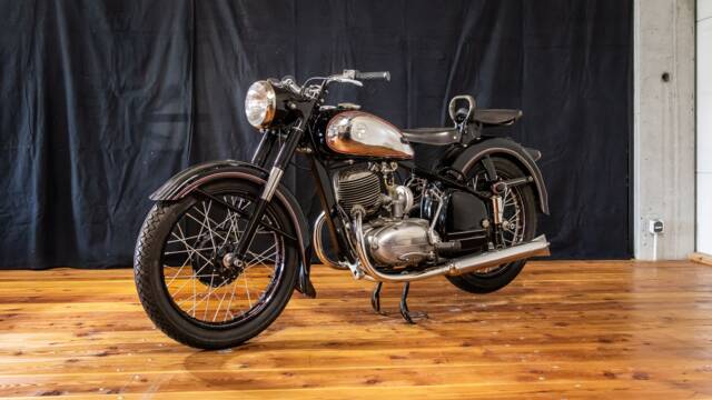 Image 1/12 de Puch 250 TF (1953)