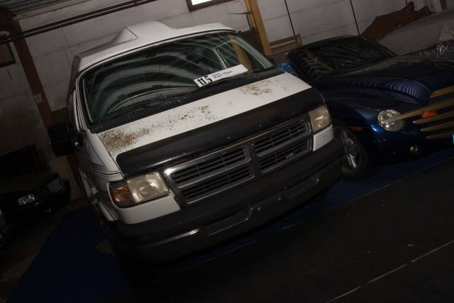 Bild 1/4 von Dodge Ram Van (1993)