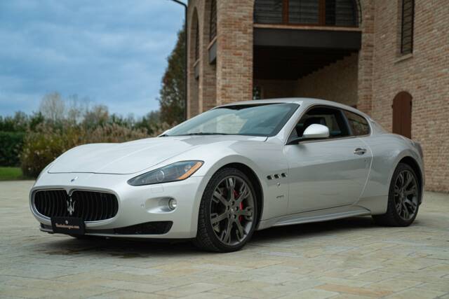 Afbeelding 1/50 van Maserati GranTurismo S (2009)