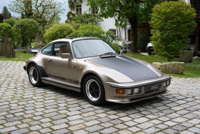 Image 1/14 of Porsche 911 Turbo 3.3 Flatnose (1982)